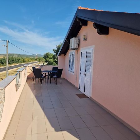 Villa Verbena Mala Cista Exteriör bild